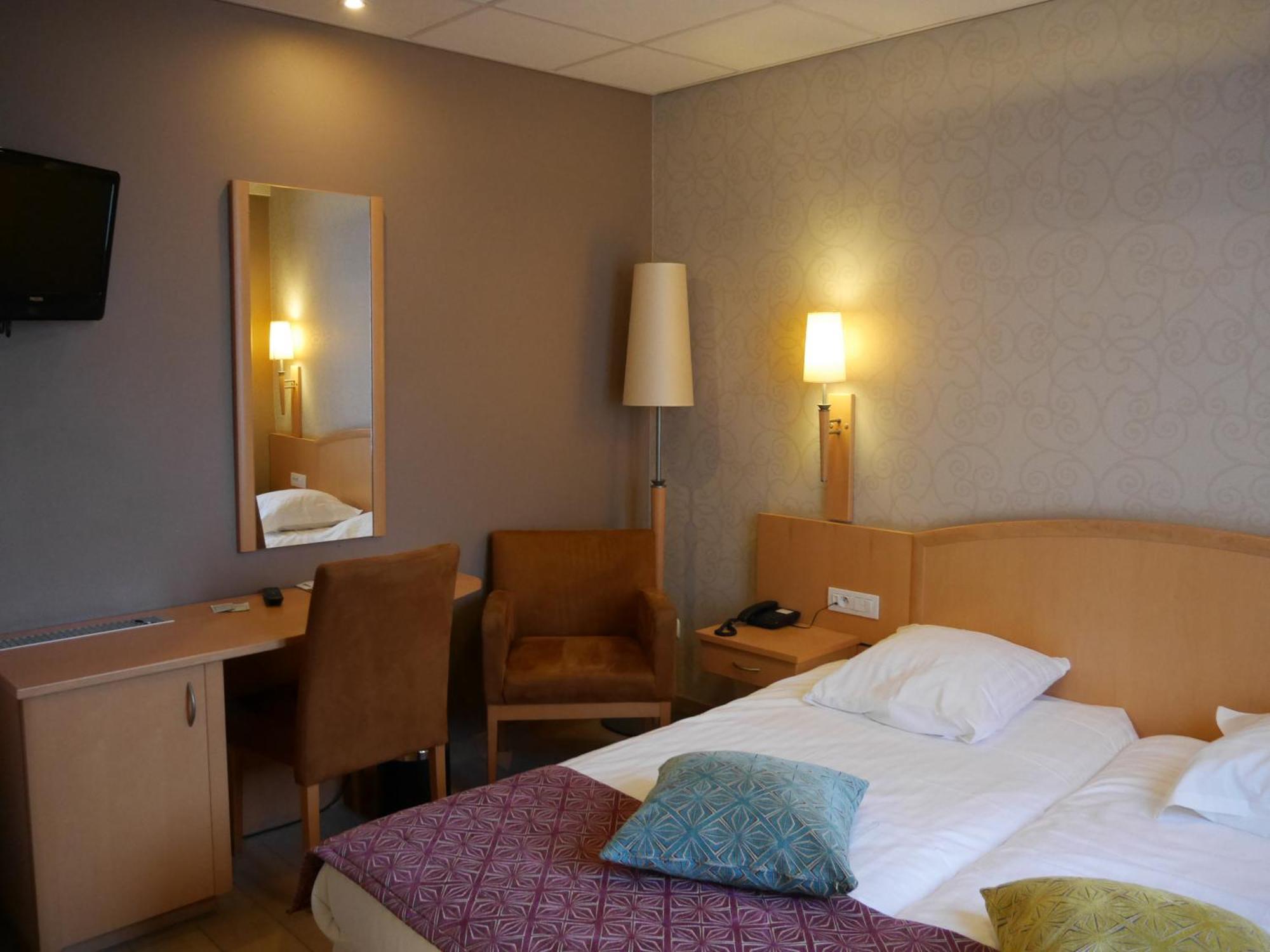 Hotel Cajou Де-Панне Номер фото